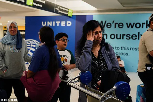 Fuel Leak Forces American Airlines Flight Diversion, Stranding Passengers for 24 Hours