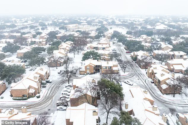 Houston Faces Unprecedented 40-Hour Cold Snap as Winter Storm Threatens East Coast with Heavy Snow and Life-Threatening Conditions