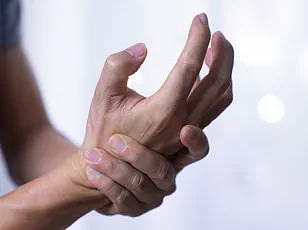 Rapid Weight Regain After Discontinuing Weight-Loss Medications: A BMJ Study Highlights Risks for Public Health
