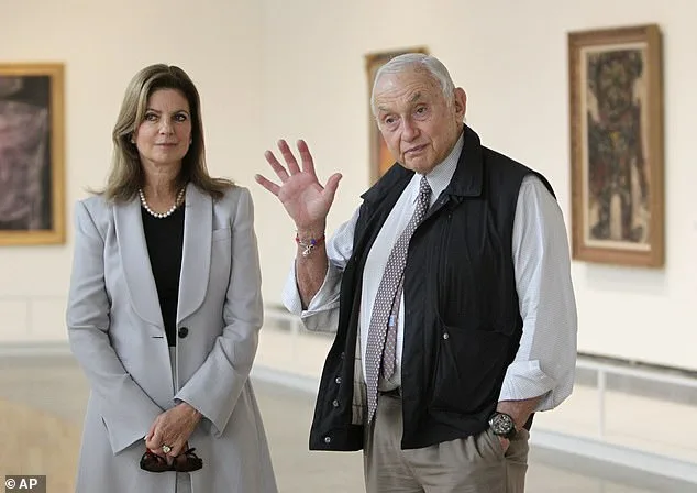 Les Wexner Denies Epstein Involvement in Sex Trafficking, Calls Him 'Master Manipulator' in House Deposition