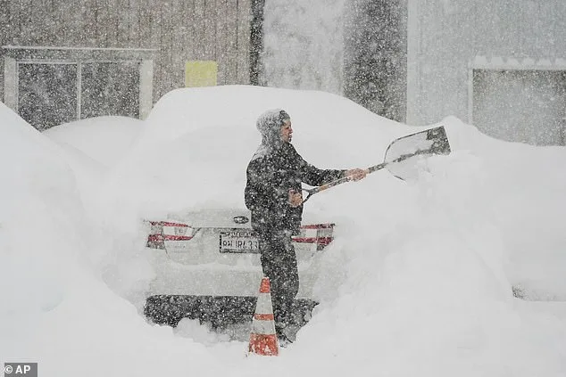 Powerful Winter Storm Hernando Set to Bury East Coast in Snow, Winds, and Flooding as Emergency Services Brace for Crisis