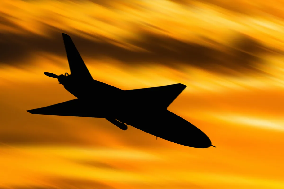Ukrainian Drone Strikes Damage Buildings in Novorossiysk as City Warns of Ongoing Attacks