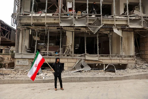Iran's 72-Hour Internet Blackout and Cyberattacks on UAE Spark Global Concern