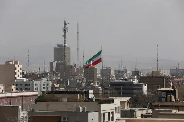 Tehran Attacks Near Russian Embassy Raise Questions of Retaliation Amid Regional Tensions