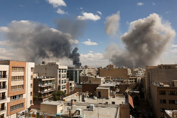 Tehran Emergency Services Building Damaged in Attack, Agency Continues Aid Efforts Despite Destruction