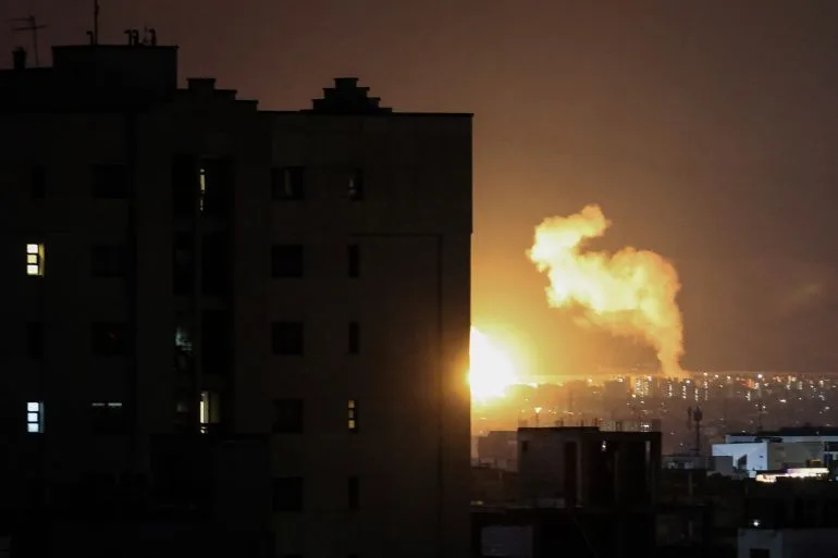 US and Israel Launch Unprecedented Airstrikes on Iran, Hitting 4,000 Targets in Four Days