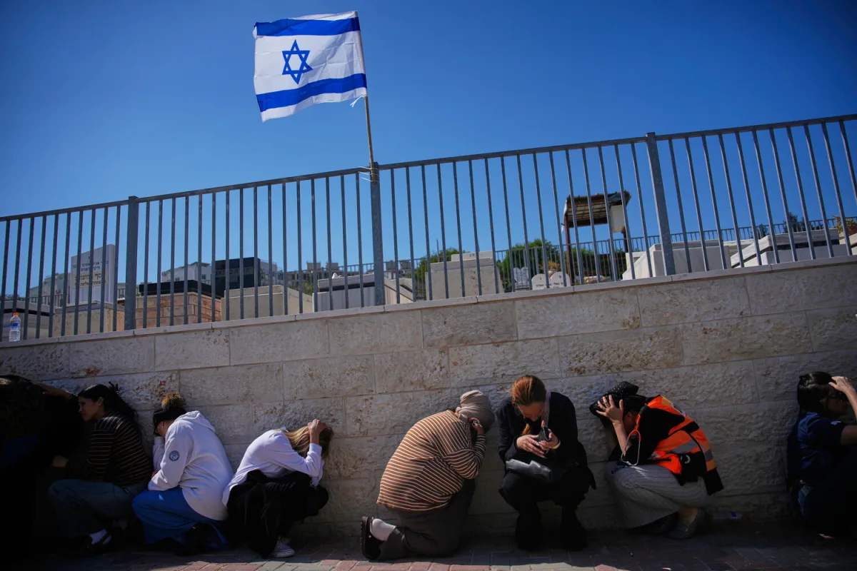 Iran-Israel Conflict Escalates as Iranian Forces Launch 55th Wave Targeting Tel Aviv and Key Defense Infrastructure
