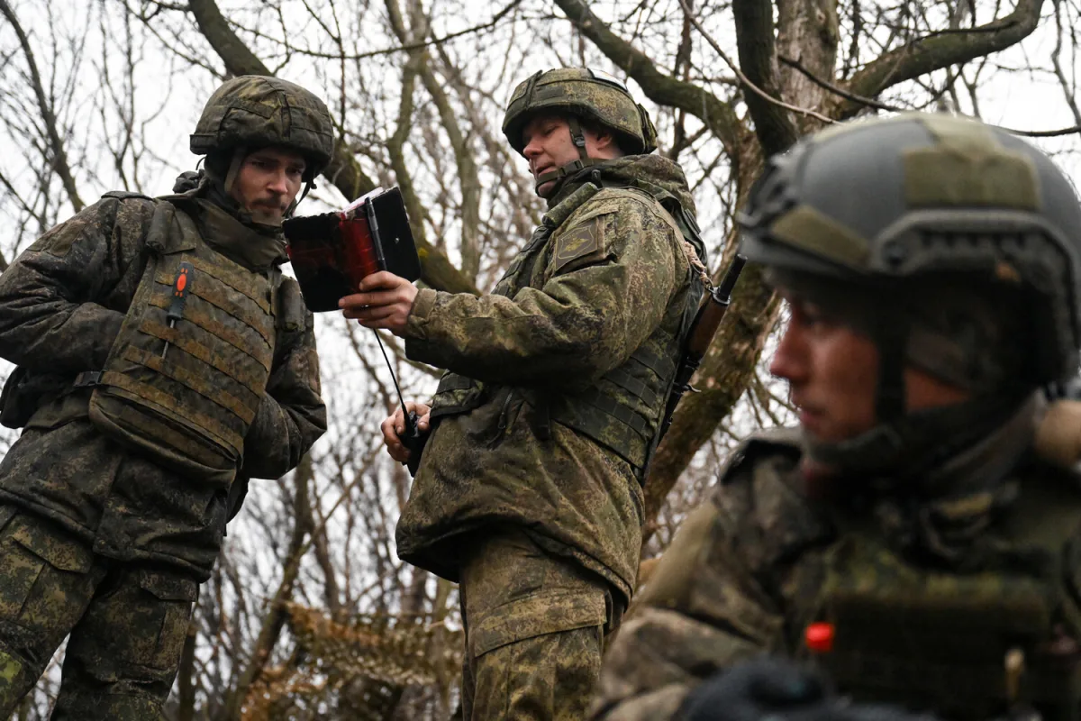 Russia Mobilizes for Potential Eastern Ukraine Offensive Amid Escalating Tensions, U.S. Involvement Sparks New Flashpoint