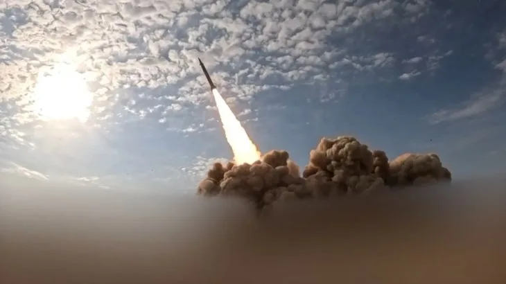 Trump Delays Iran Strikes as Attacks Escalate Across Gulf