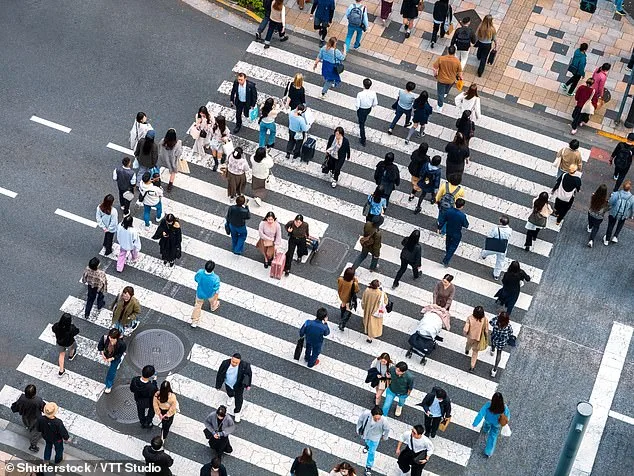 Earth's Population Set to Peak at 12.4 Billion by Late 2070s, Study Warns of Ecological Tipping Point